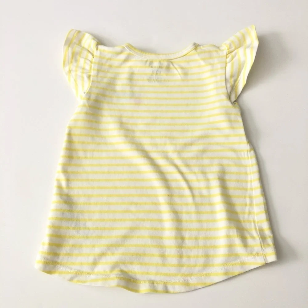 Carter’s Baby Girl Ruffle Sleeveless Top Size 12 Months